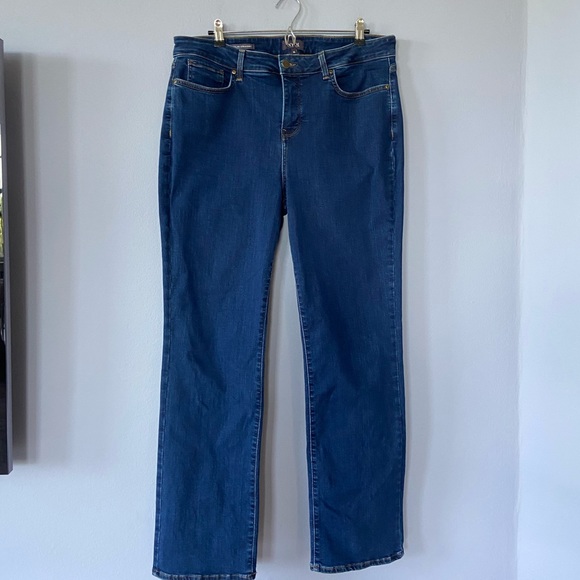 🛑SOLD NYDJ Not Your Daughter’s Jeans Marilyn Straight Leg Jean in Quinn Wash - Picture 4 of 8